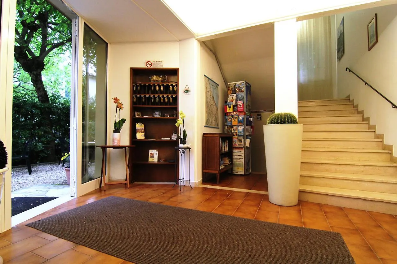 Hotel Garni Picnic Riccione 0*,  Italy