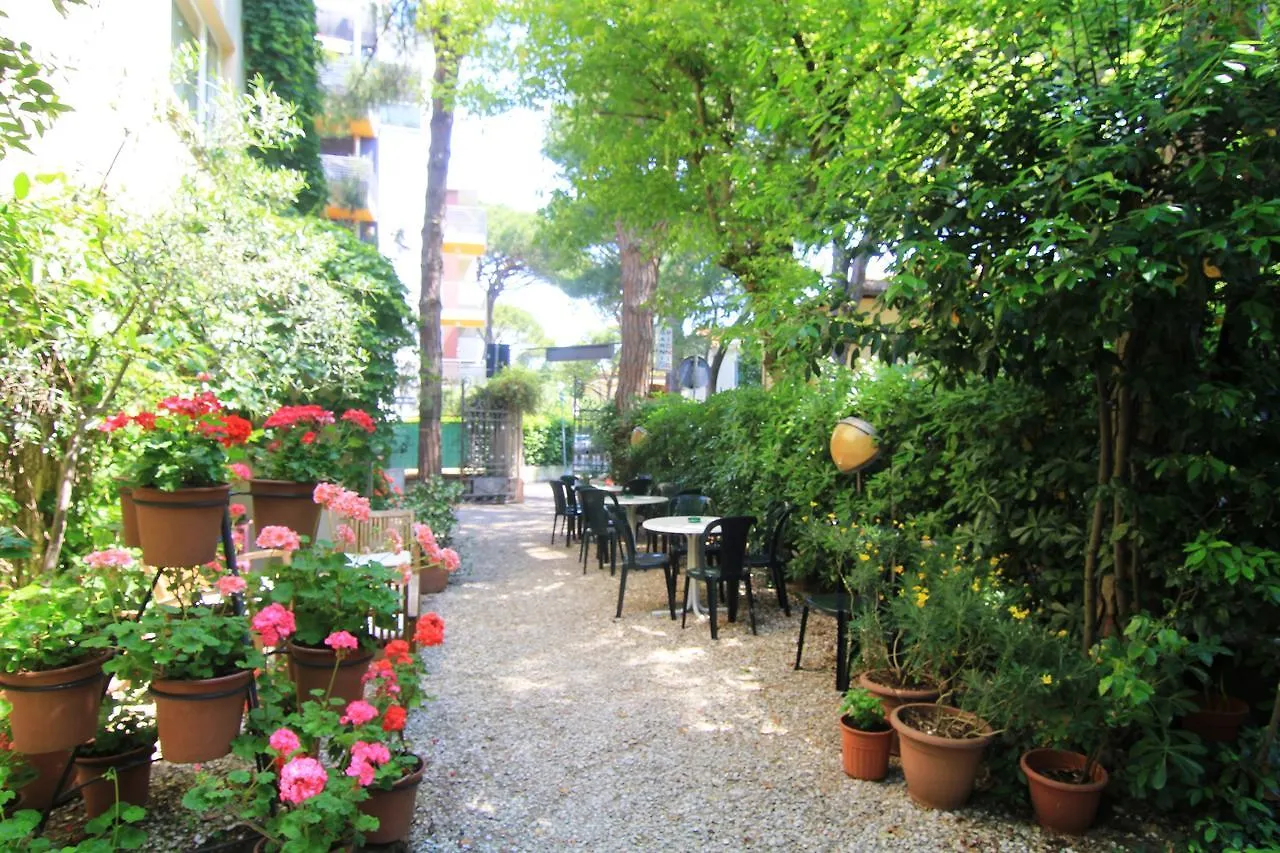 Hotel Garni Picnic Riccione 0*,  Italy